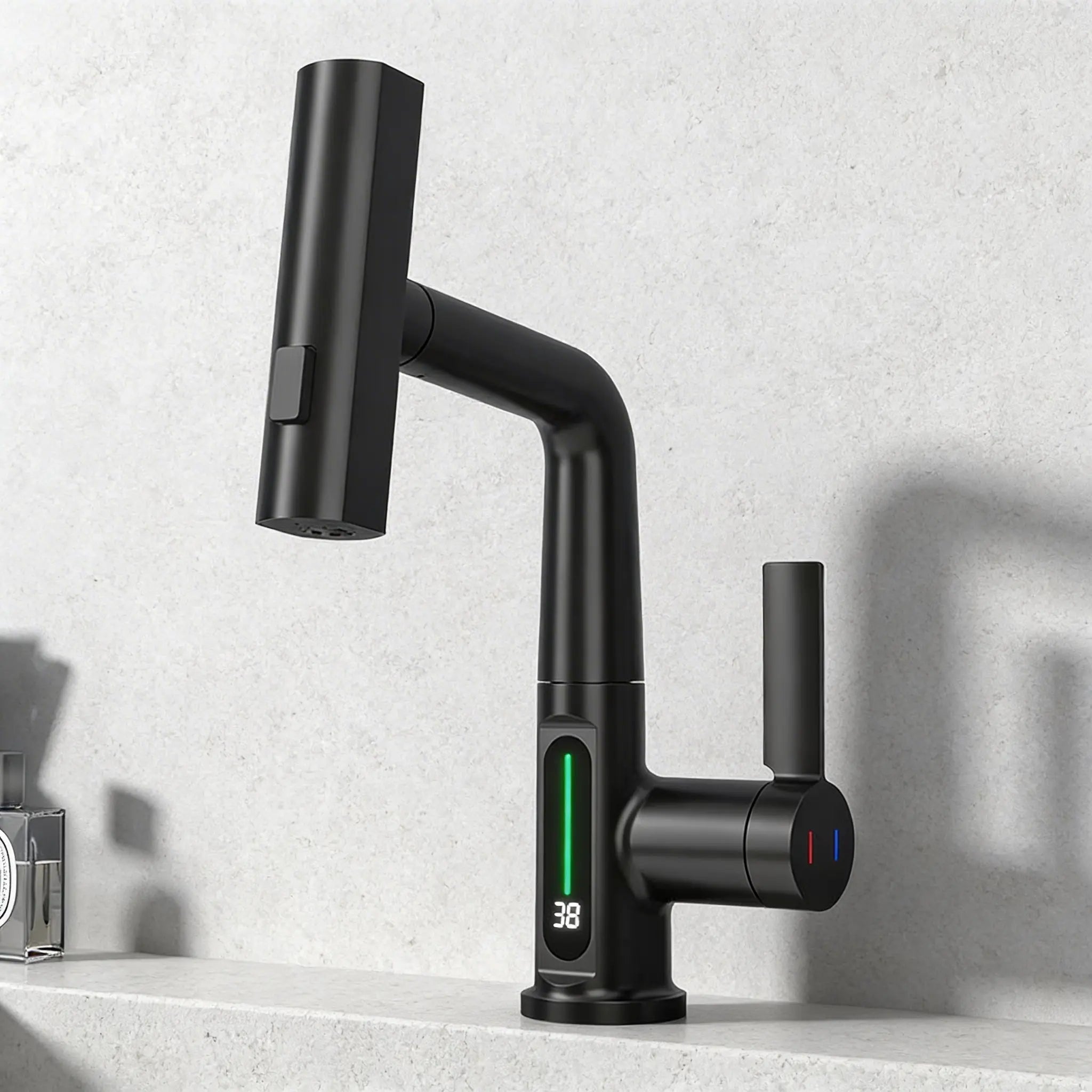 Mitigeur Robinet cascade noir mat avec écran digital LED température 38°C